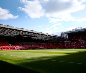 betvictor伟德官方网站-曼联本赛季英超主场11胜3平3负，主场积分仅次于阿森纳和曼城