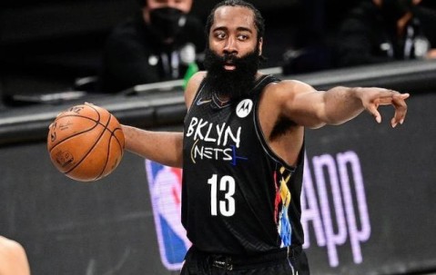 betvictor伟德-伤出两套全明星！今年NBA争冠主题变“剩者为王”