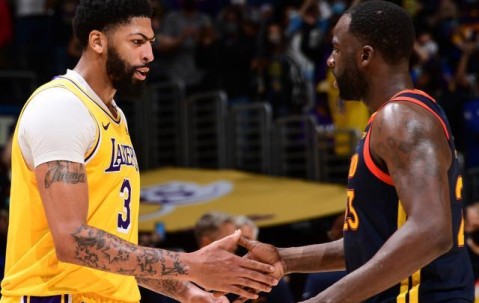 betvictor伟德官网-上下半场判若两人 浓眉及时苏醒拯救自己和湖人！