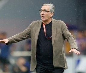 betvictor伟德官方网站-马德兴：伊万若下课谁来上课？我来出两个方案！